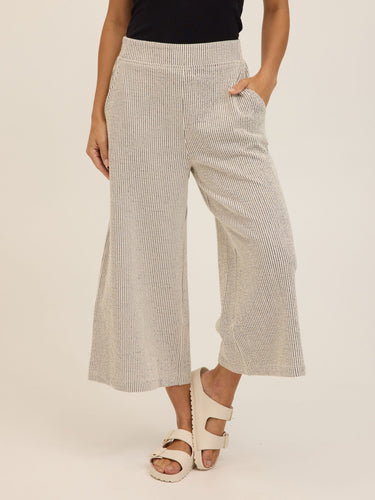 Alora Stretch Seersucker Capri Pant Womens Bottoms Pants Threads 4 Thought