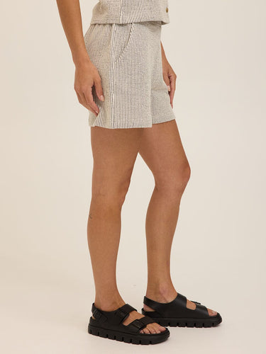 Marquita Stretch Seersucker Short Threads 4 Thought