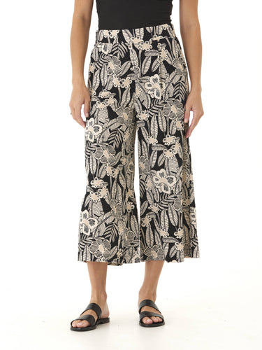 Alora Island Flora Print Woven Capri Pant Womens Bottoms Pants Threads 4 Thought