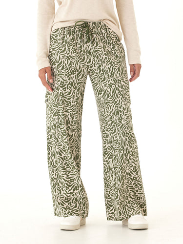 Eila Wild Floral Print Stretch Twill Wide Leg Cargo Pant Threads 4 Thought