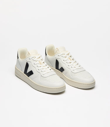 Women's V-10 VEJA Sneaker Accessories Womens Shoes VEJA