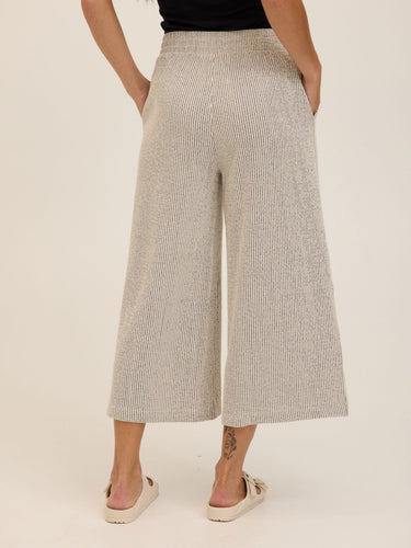 Alora Stretch Seersucker Capri Pant Womens Bottoms Pants Threads 4 Thought 
