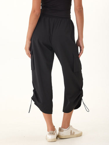 Sanya Performance 2-Way Stretch Barrel Pant Threads 4 Thought 