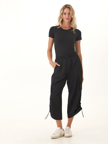 Sanya Performance 2-Way Stretch Barrel Pant Threads 4 Thought 