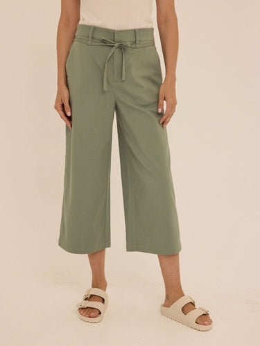 Bemmie Stretch Twill Relaxed Capri Pant Womens Bottoms Pants Threads 4 Thought 