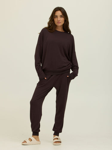 Connie 27" Feather Fleece Jogger Womens Bottoms Sweatpants Threads 4 Thought 