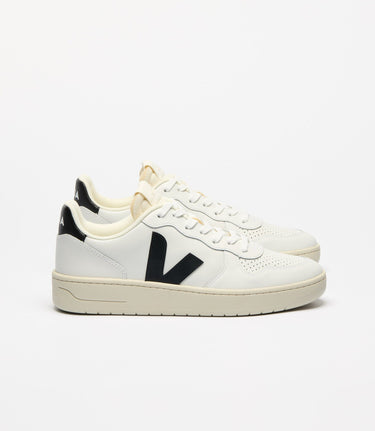 Women's V-10 VEJA Sneaker Accessories Womens Shoes VEJA 